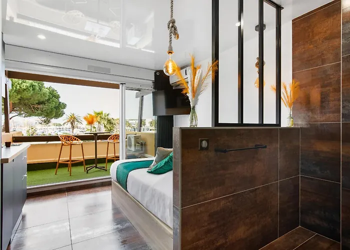 Nuit D'Ambre Port Nature - Studio Cosy - Parking - Climatisation - Village Naturiste Agde