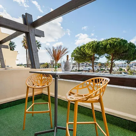 Nuit D'ambre Port Nature - Cosy - Parking - Climatisation - Village Naturiste * Agde