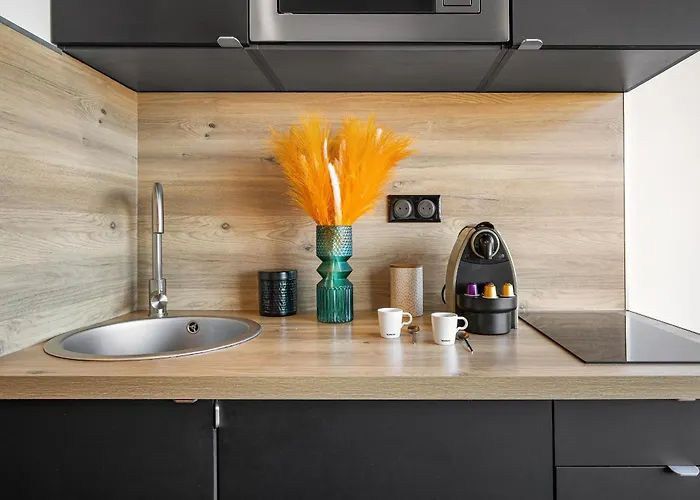 Village Naturiste R4n - Nuit D'ambre Port Nature アグド