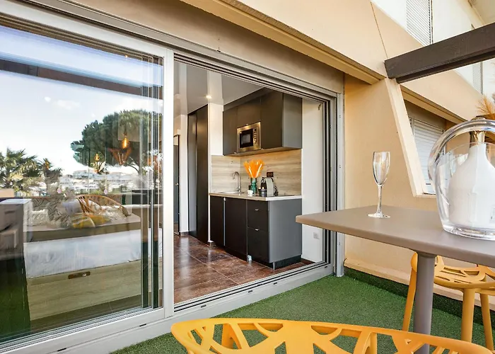 Village Naturiste R4N - Nuit D'Ambre Port Nature Appartement *